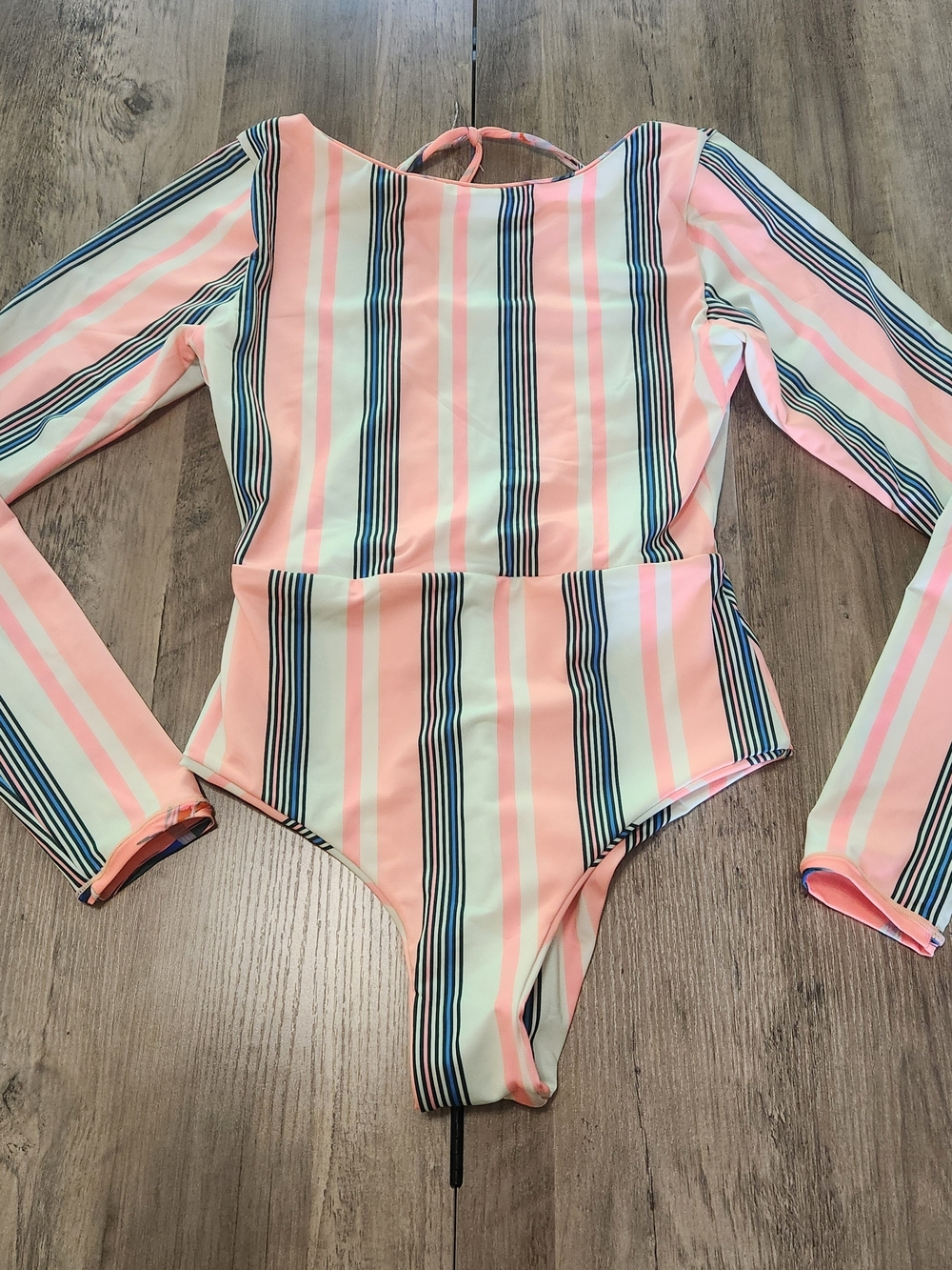 NEW Maaji Reversible Long Sleeve One Piece Surfer Swimsuit Medium FLORAL STRIPE